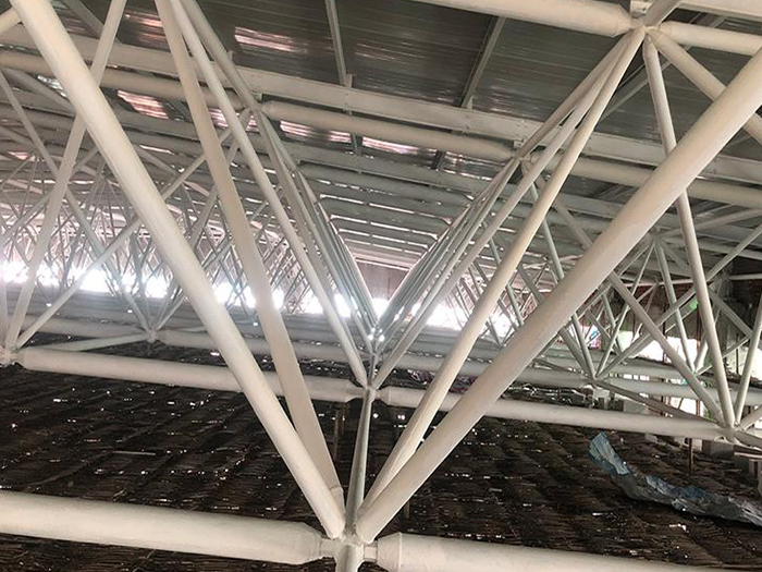 自贡大型螺栓球网架施工厂家